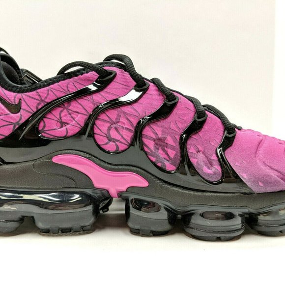 fuchsia vapormax plus